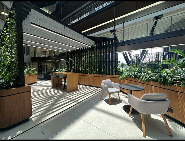 364M² OFFICE TO LET IN SANDTON CENTRAL